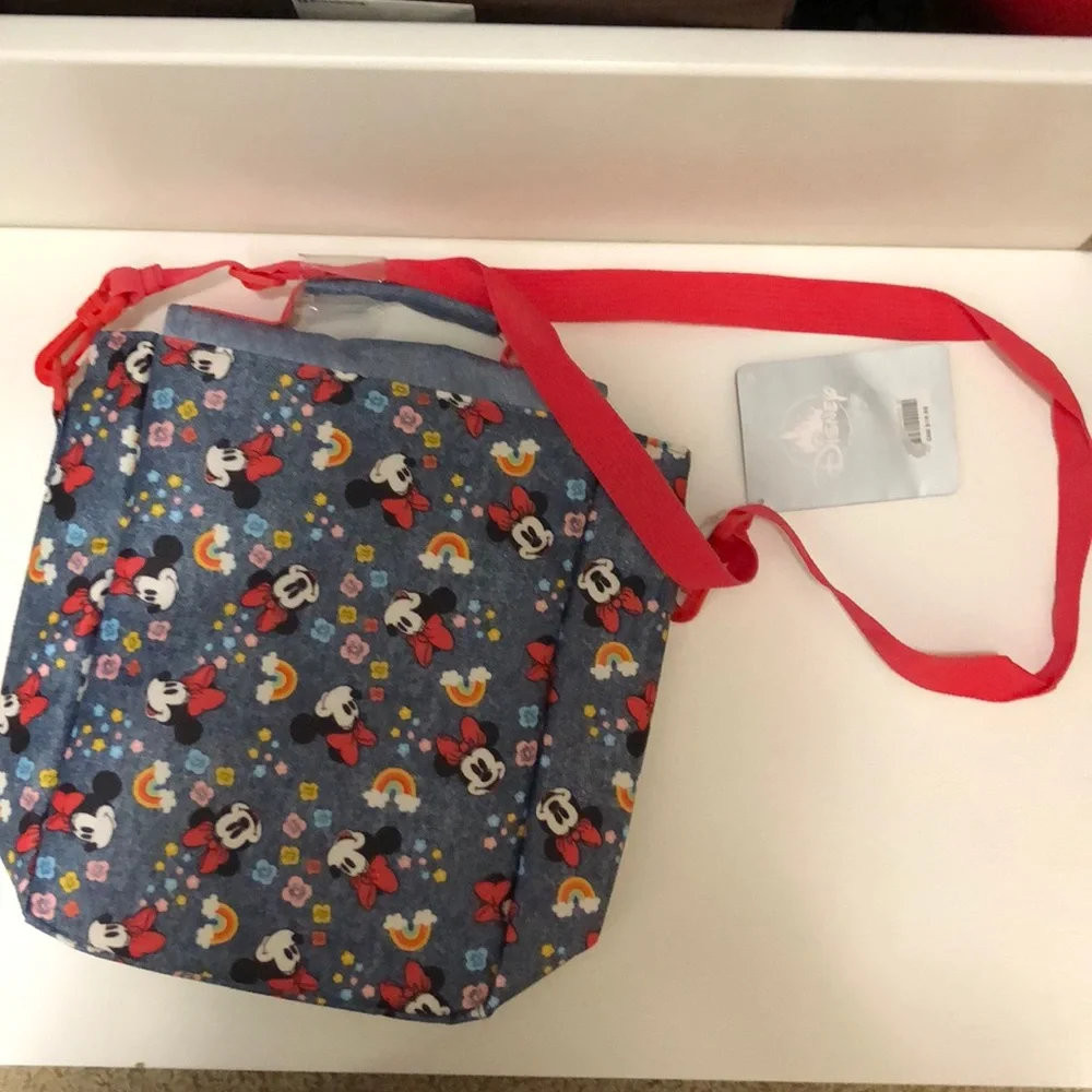 Disney Minnie Mouse Insulated Lunch Box - Picture 4 of 4